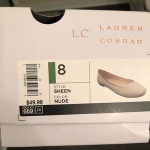 Ballet flats